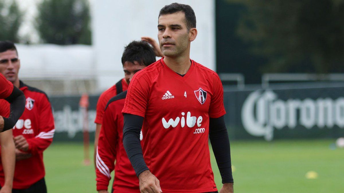 Descongelan cuentas bancarias de Rafael Márquez

