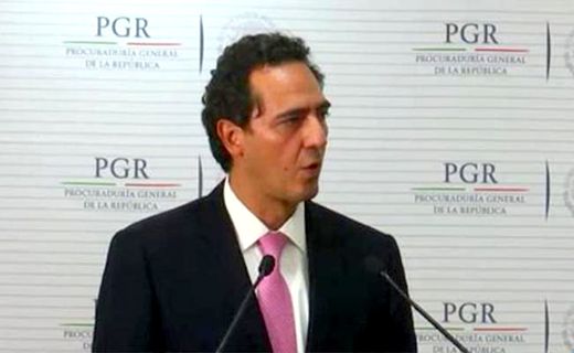 Albert Elías Beltrán toma titularidad de PGR de acuerdo con legislación