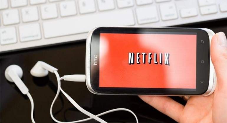 Mexicanos encabezan lista de mayor consumo de Netflix fuera de casa