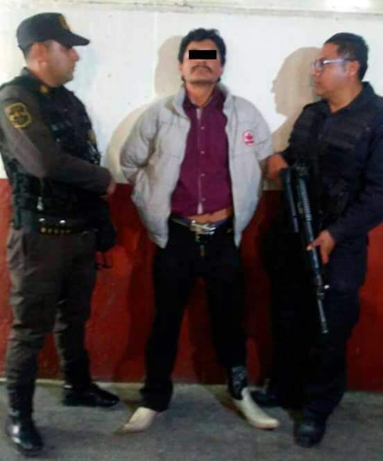 Echa bala y lo "atoran" policías en Zinacantepec