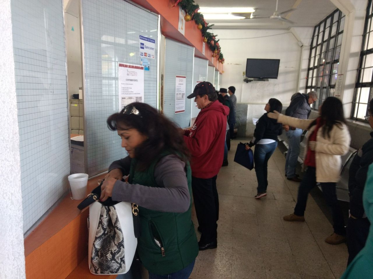 Ofrecen descuentos en pago de impuestos en Texcoco