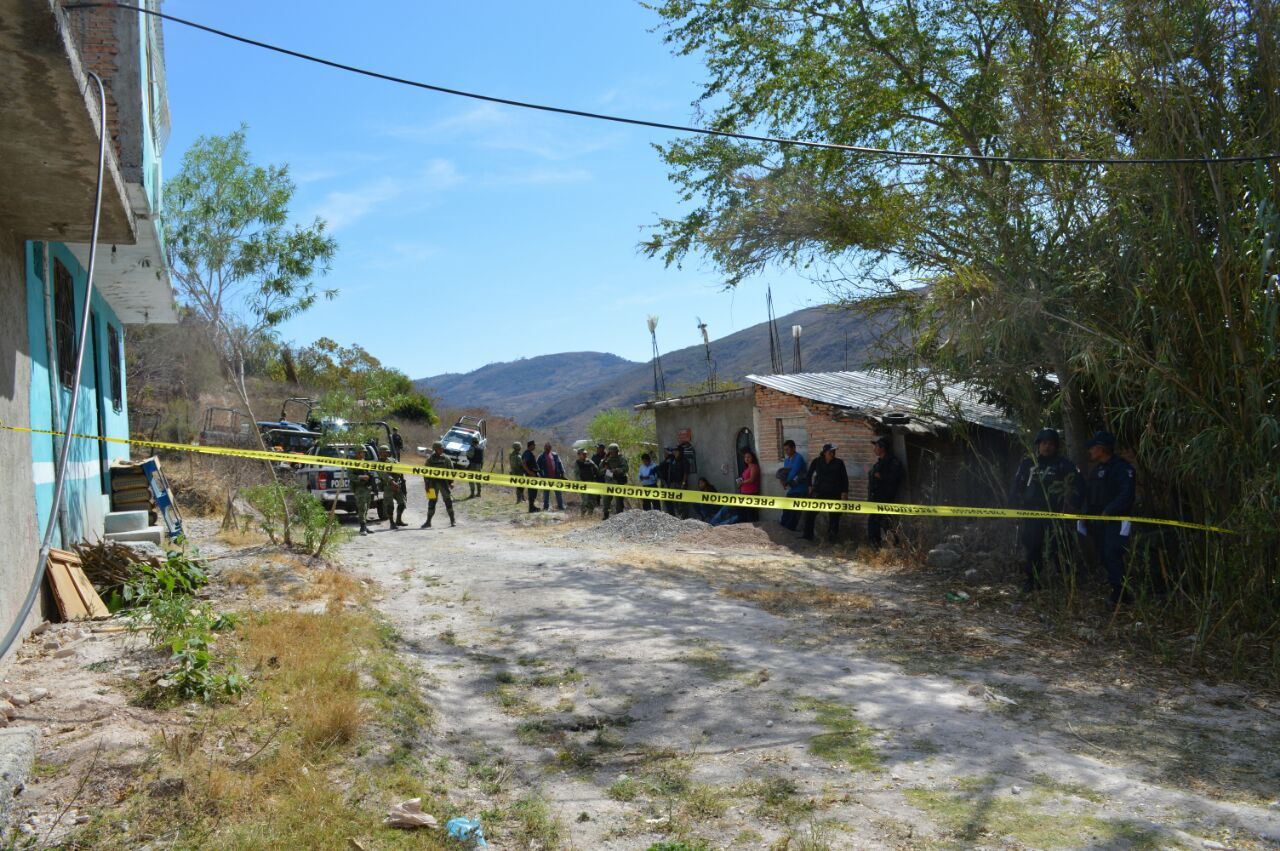 Matan a preparatoriano mientras
atendía una miscelánea, en Chilapa