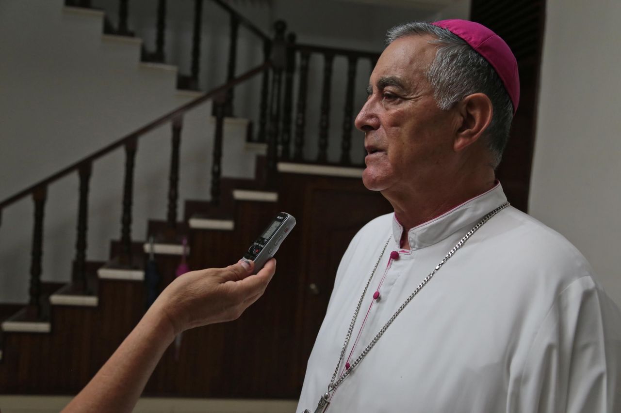 Narcos me prometieron que no matarán candidatos: obispo