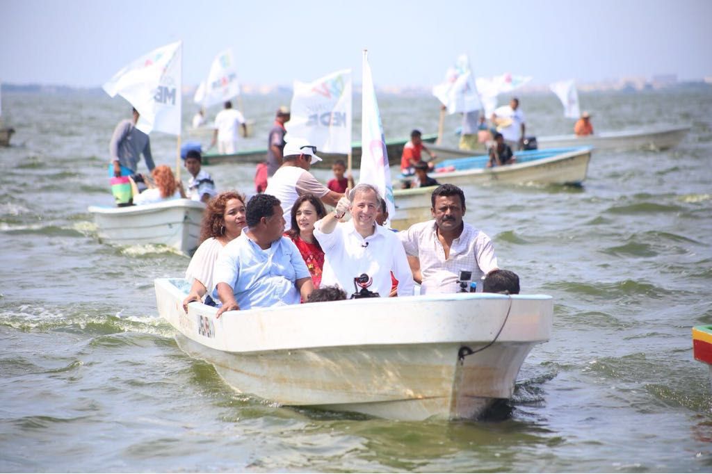 Presenta José Antonio Meade programa Avanzar Contigo, en su reunión con pescadores 