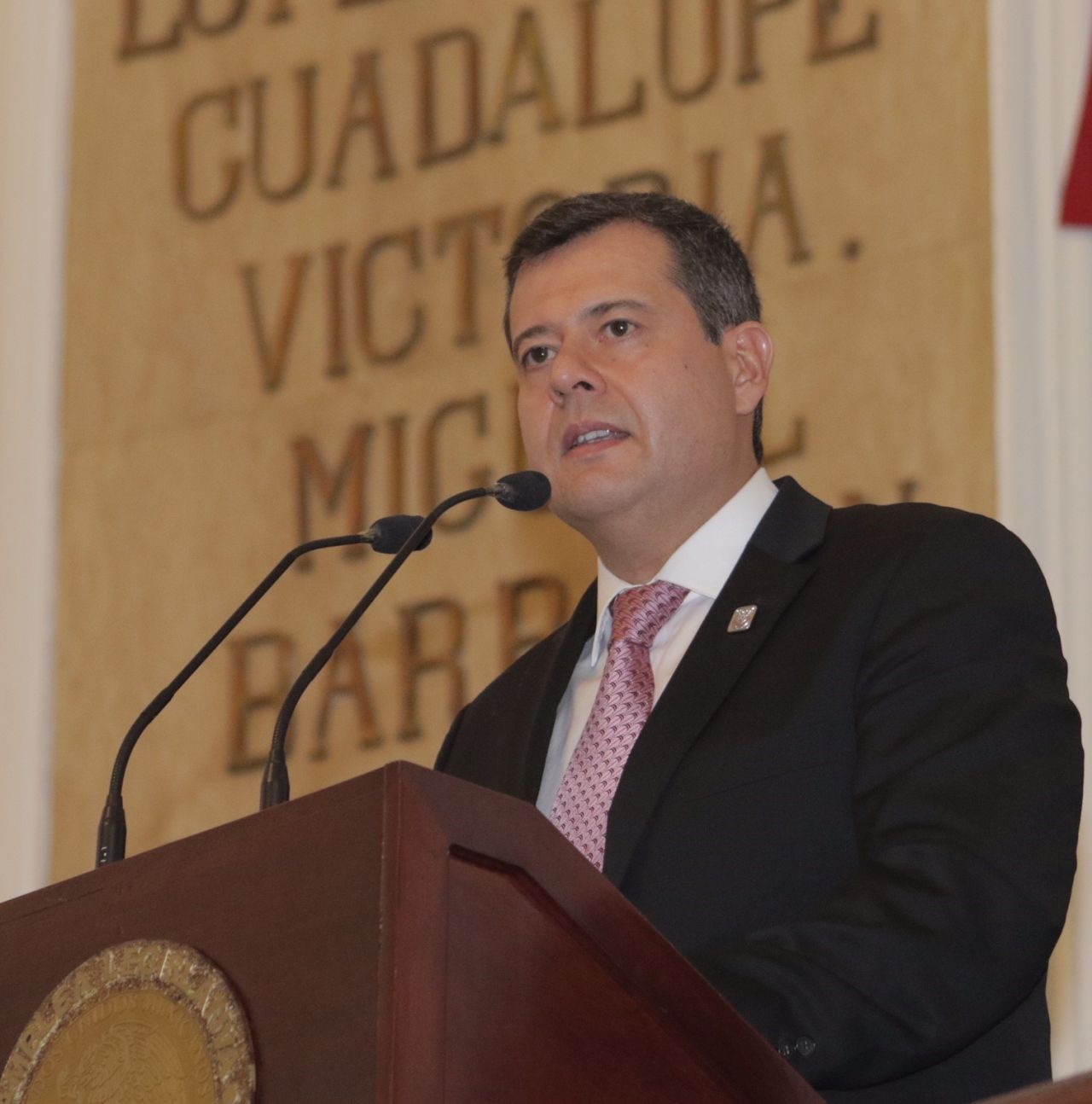José Ramón Amieva Gálvez, asume Jefatura de Gobierno de la Ciudad de México