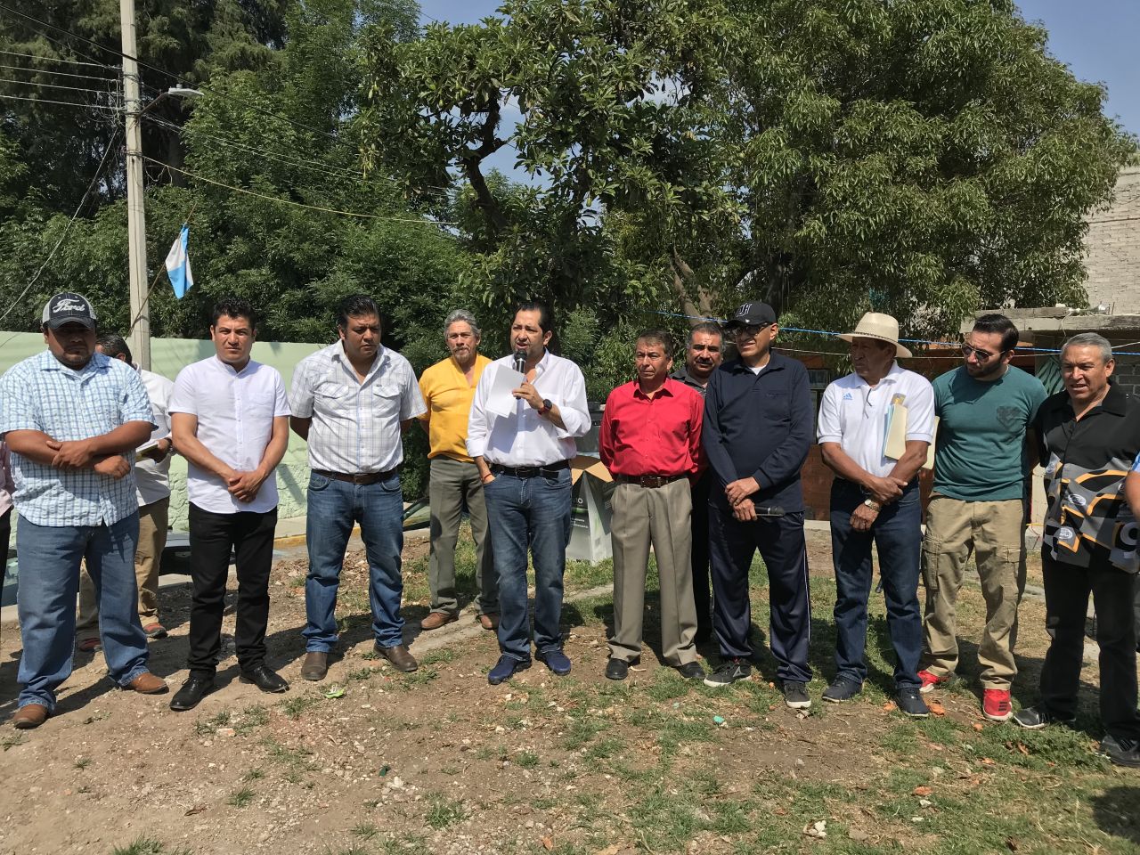Francisco Vázquez coloca primera piedra para nueva delegación en La Purificación, Texcoco; habitantes impulsarán museo comunitario 