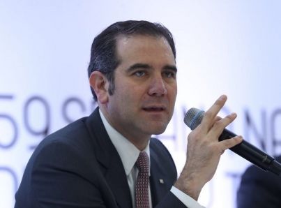 Lorenzo Córdova exhorta a llevar elecciones a buen puerto 