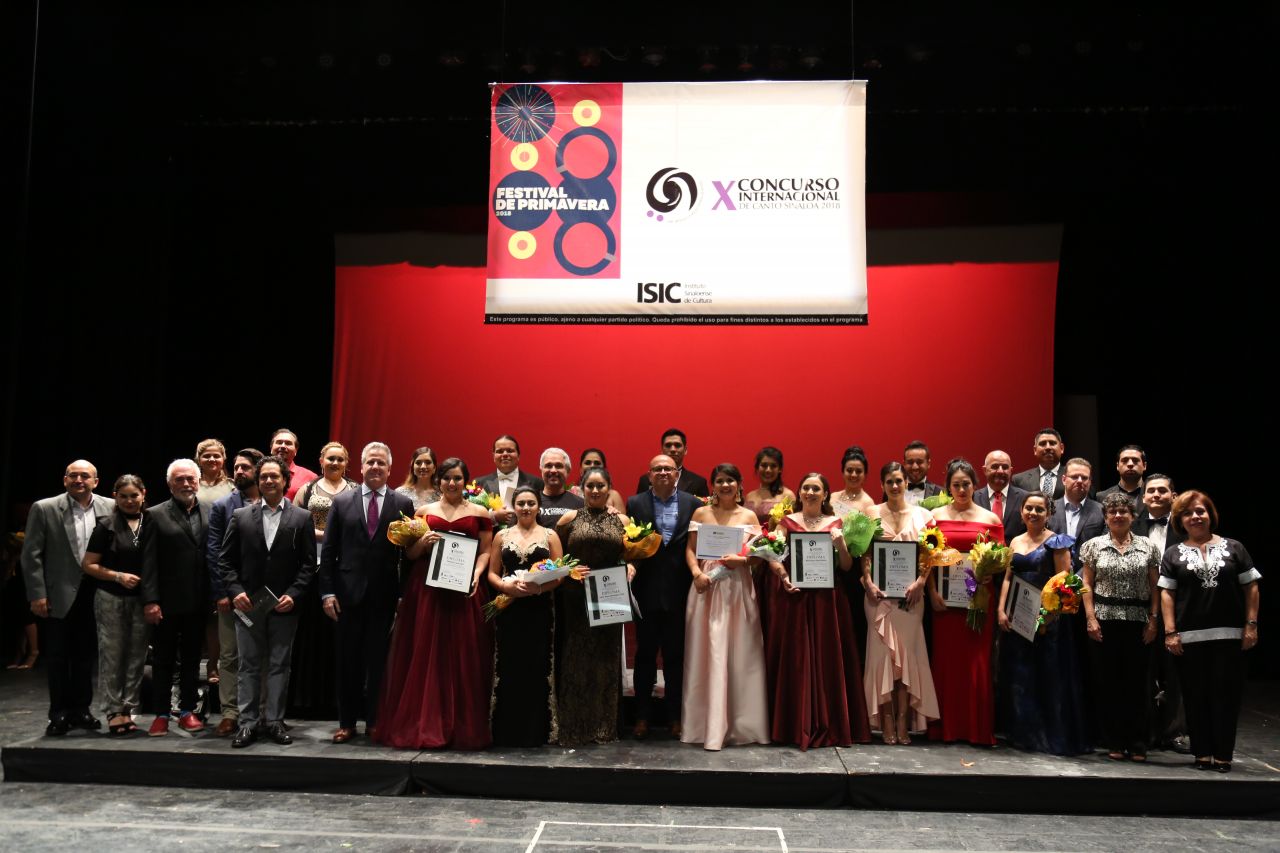 Lucía Yamel Domínguez Ortiz gana el 10º Concurso Internacional de Canto Sinaloa 2018