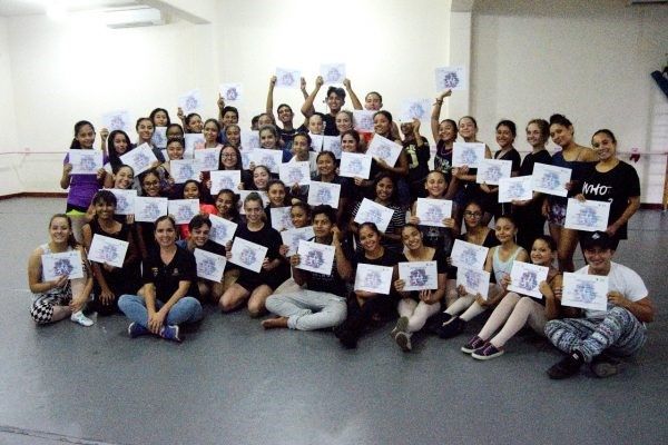 60 alumnos de la Escuela Estatal de Danza  concluyen curso en Chetumal