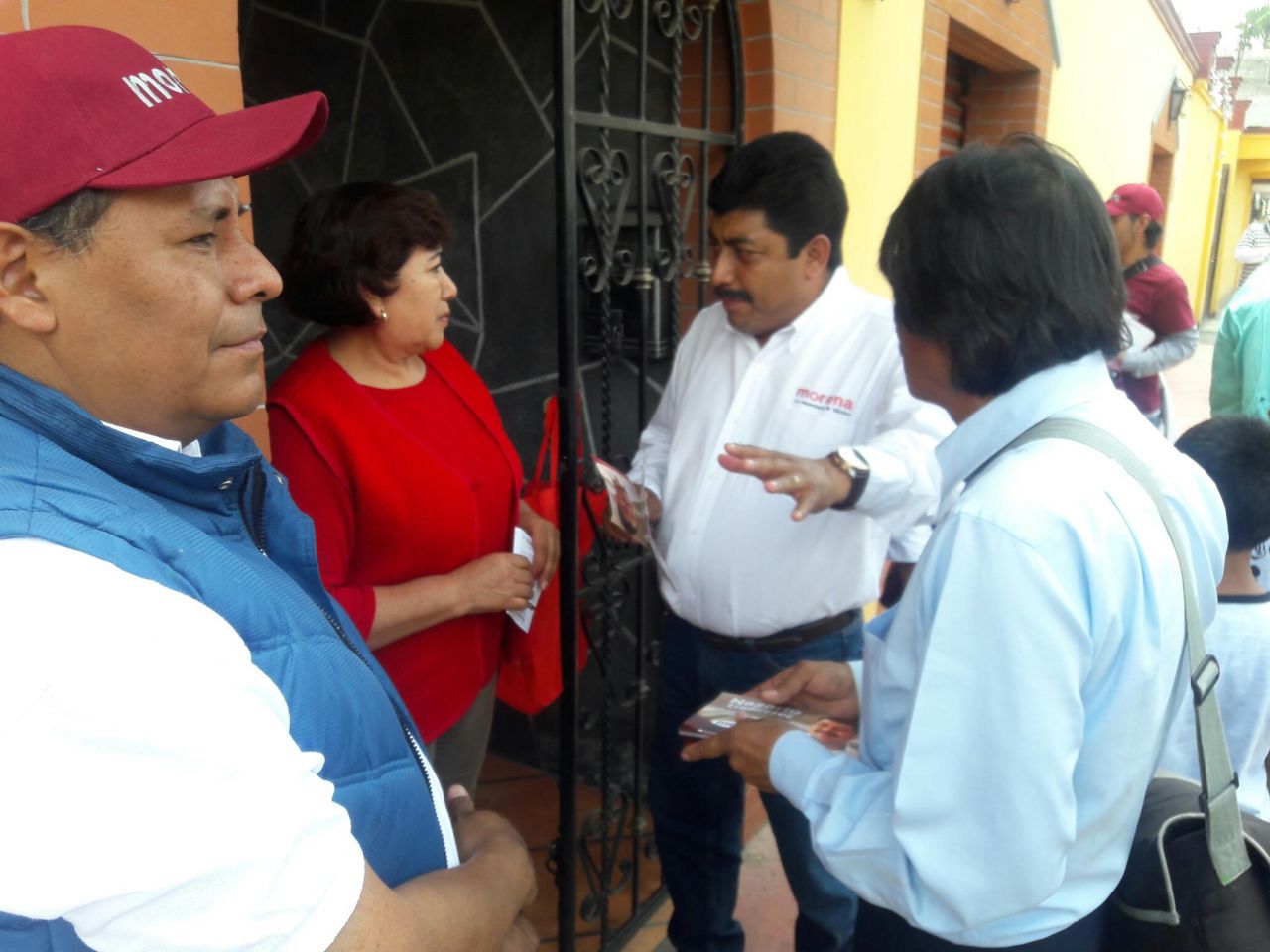 Nazario Gutiérrez es bien recibido en Atenco