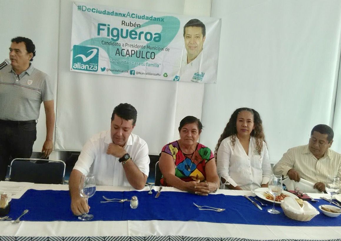 Garantiza Figueroa Smutny seguridad para los maestros en escuelas de Acapulco 