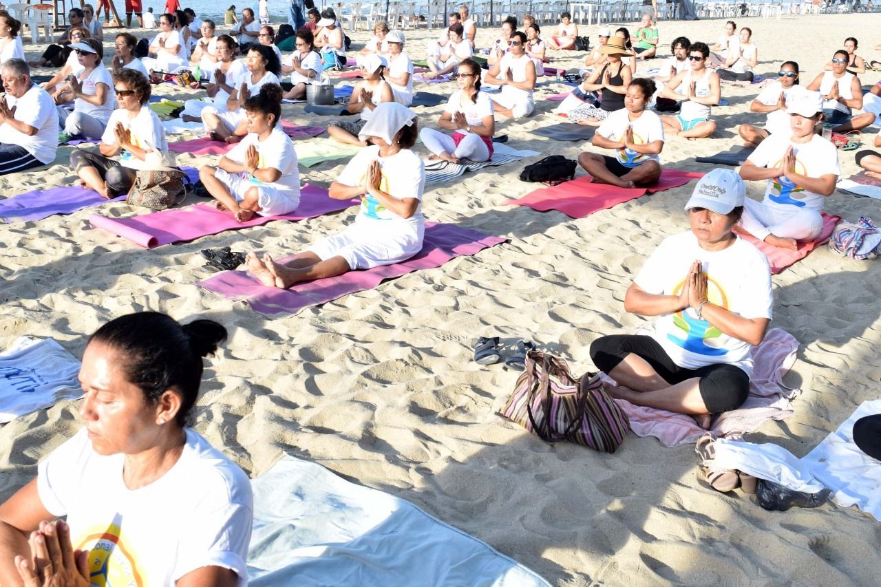 Acapulco, sede del ’Día Internacional del Yoga por la Paz’