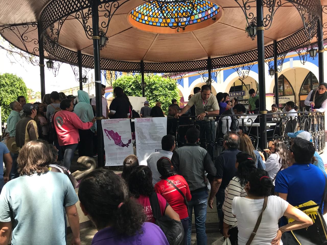 Trabajadores de NAICM en Texcoco se quedan sin votar por falta de boletas 