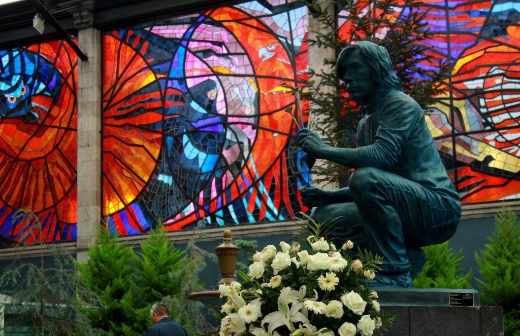 La secretaria de cultura invita a visitar el cosmovitral