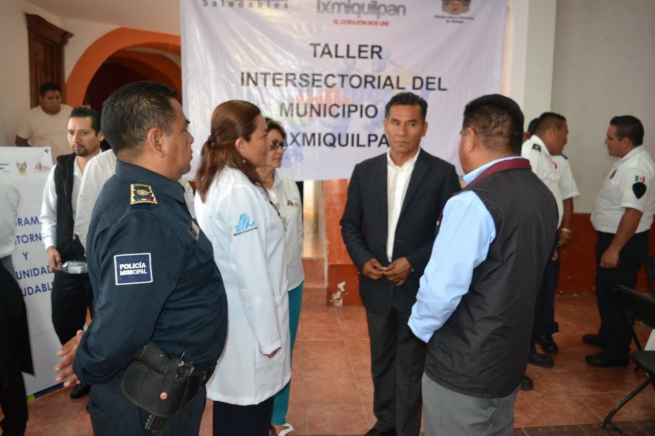 Alcalde se Ixmiquilpan inaugura Taller Intersectorial de Salud