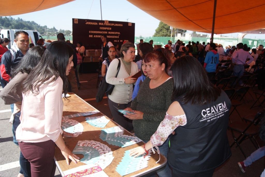 Comunidades de la etnia otomí reciben asesorías en protección y atención a víctimas