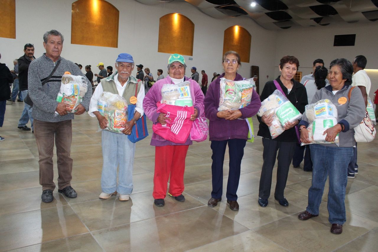 Impulsan seguridad alimentaria de adultos mayores  en Ixtapaluca