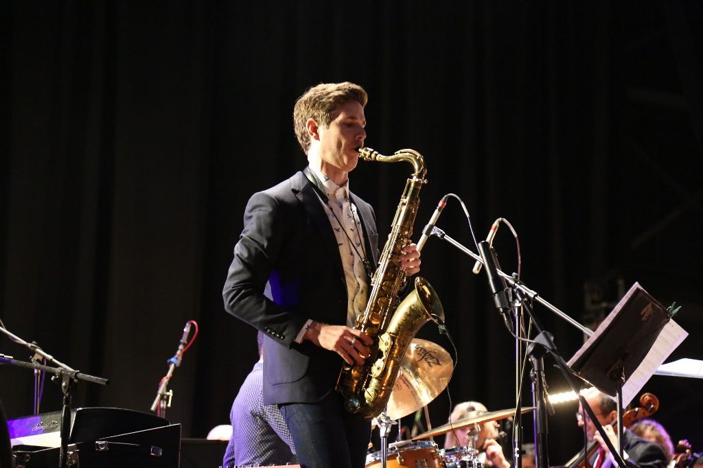 La OSEM ofrece concierto de jazz sinfónico en el teatro Quimera y Velaria