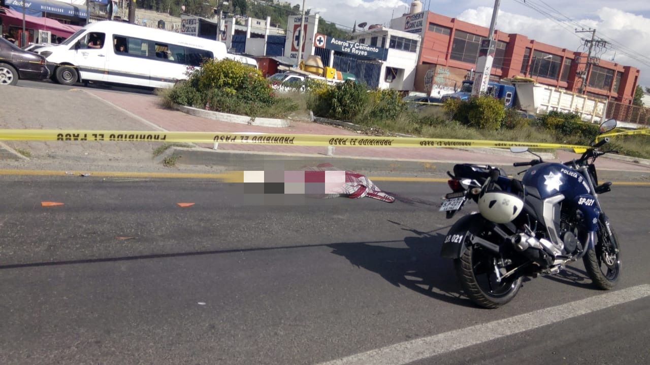 Muere hombre atropellado sobre la México - Texcoco