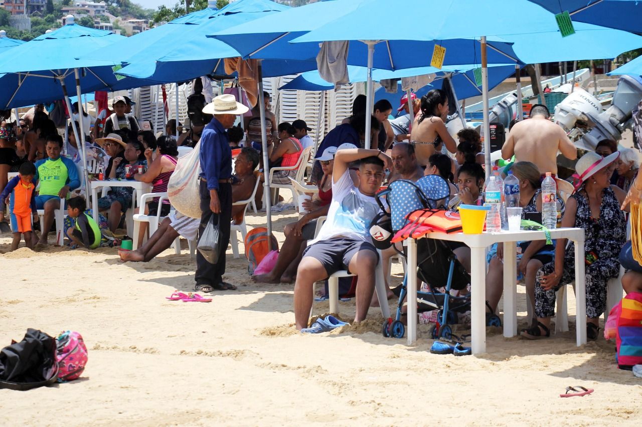 Acapulco se observa en buenas condiciones, seguro y limpio: Turistas
