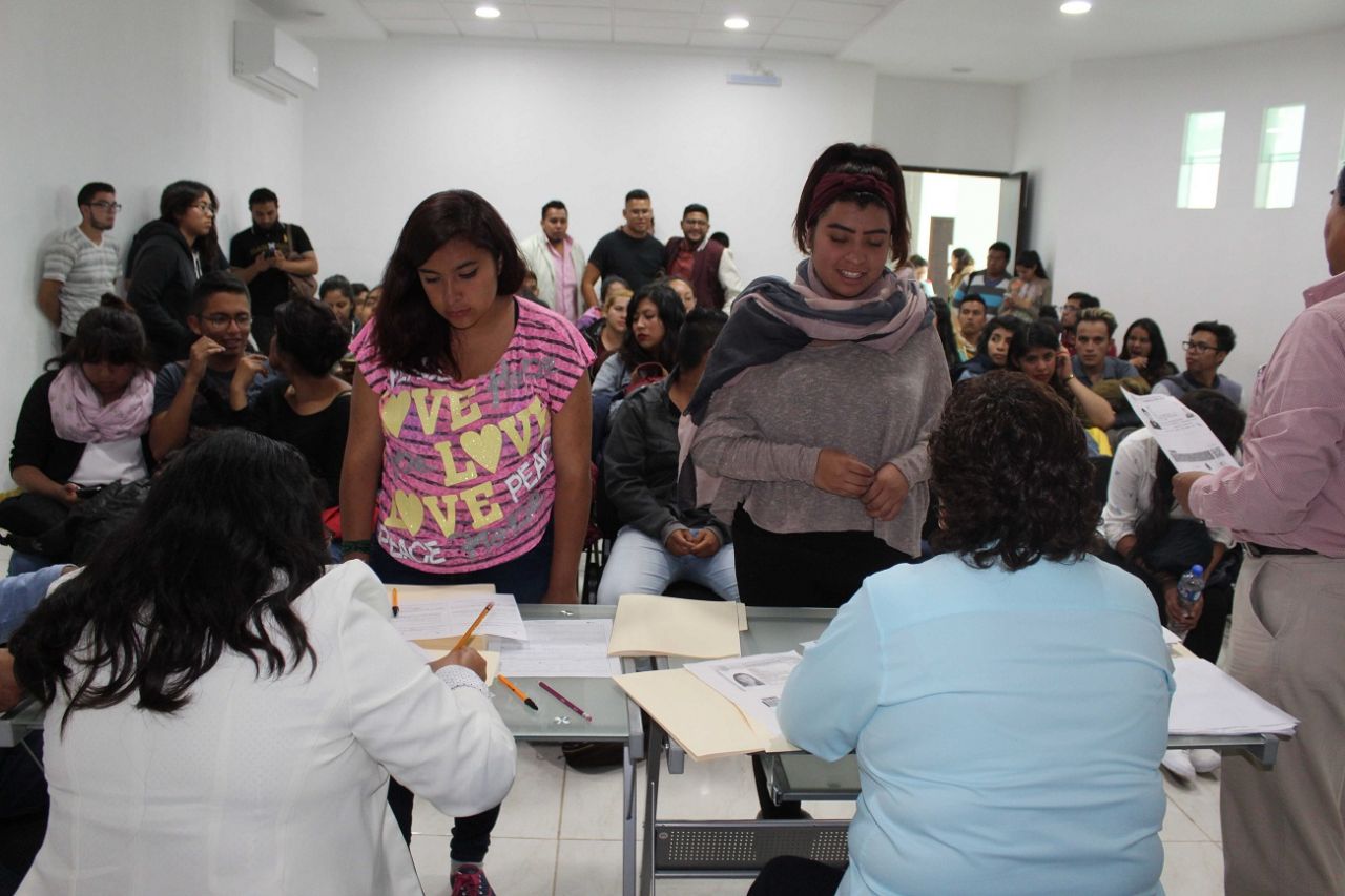 
Benefician a jóvenes universitarios en ixtapaluca