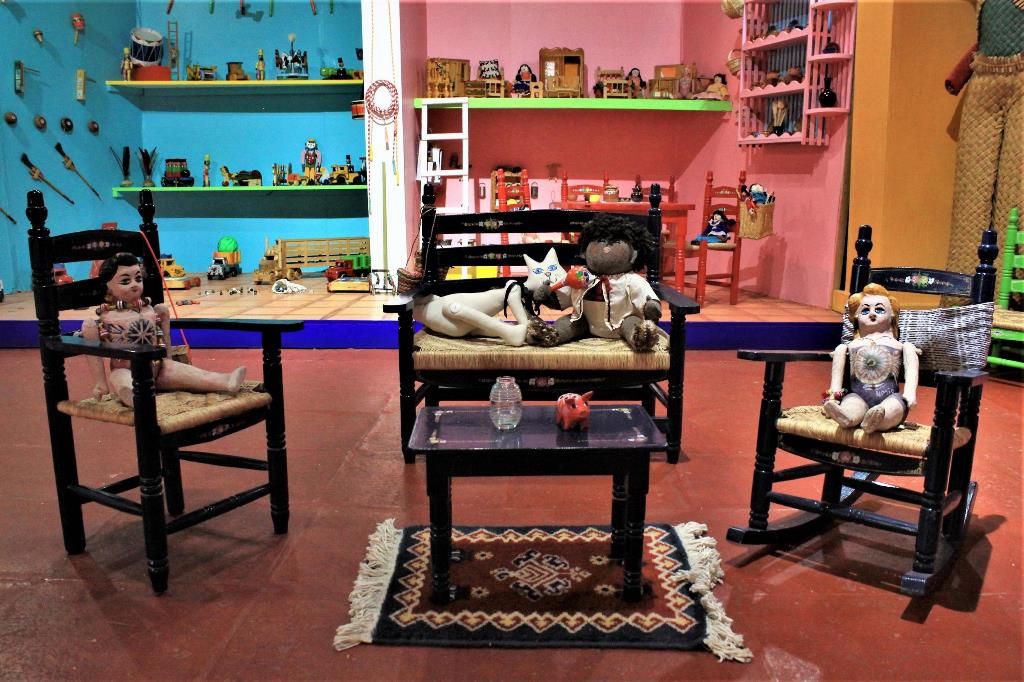 Acercan a niños y adultos juegos y juguetes tradicionales en el Centro Cultural mexiquense