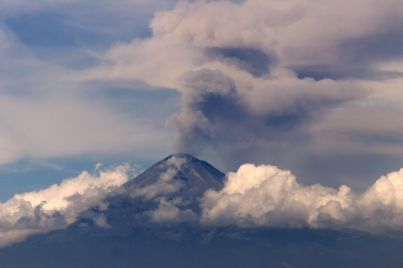 Popocatépetl registra 141 exhalaciones y cuatro explosiones