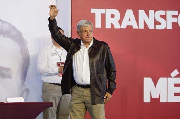 Hoy López Obrador informará sobre el tema del NAICDMX.