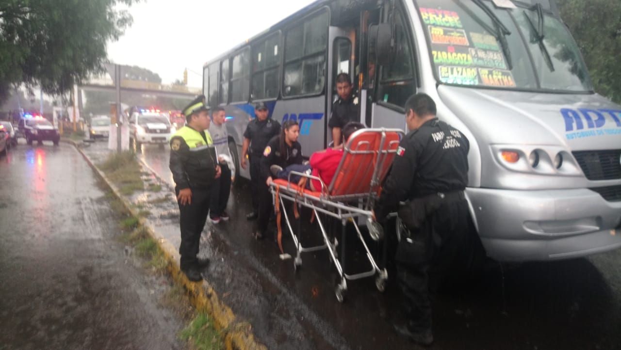 Lesionan a pasajero tras oponerse a un asalto en Texcoco  