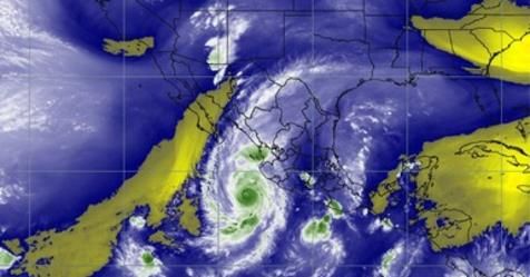 Gobierno de Nayarit toma medidas por el paso del huracán Willa