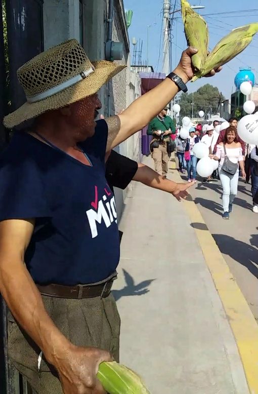 Habitantes de Atenco repudian marcha a favor del NAIM 
