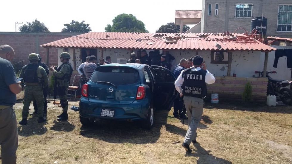 Cuatro muertos deja enfrentamiento entre grupo armado y policías en Texcoco