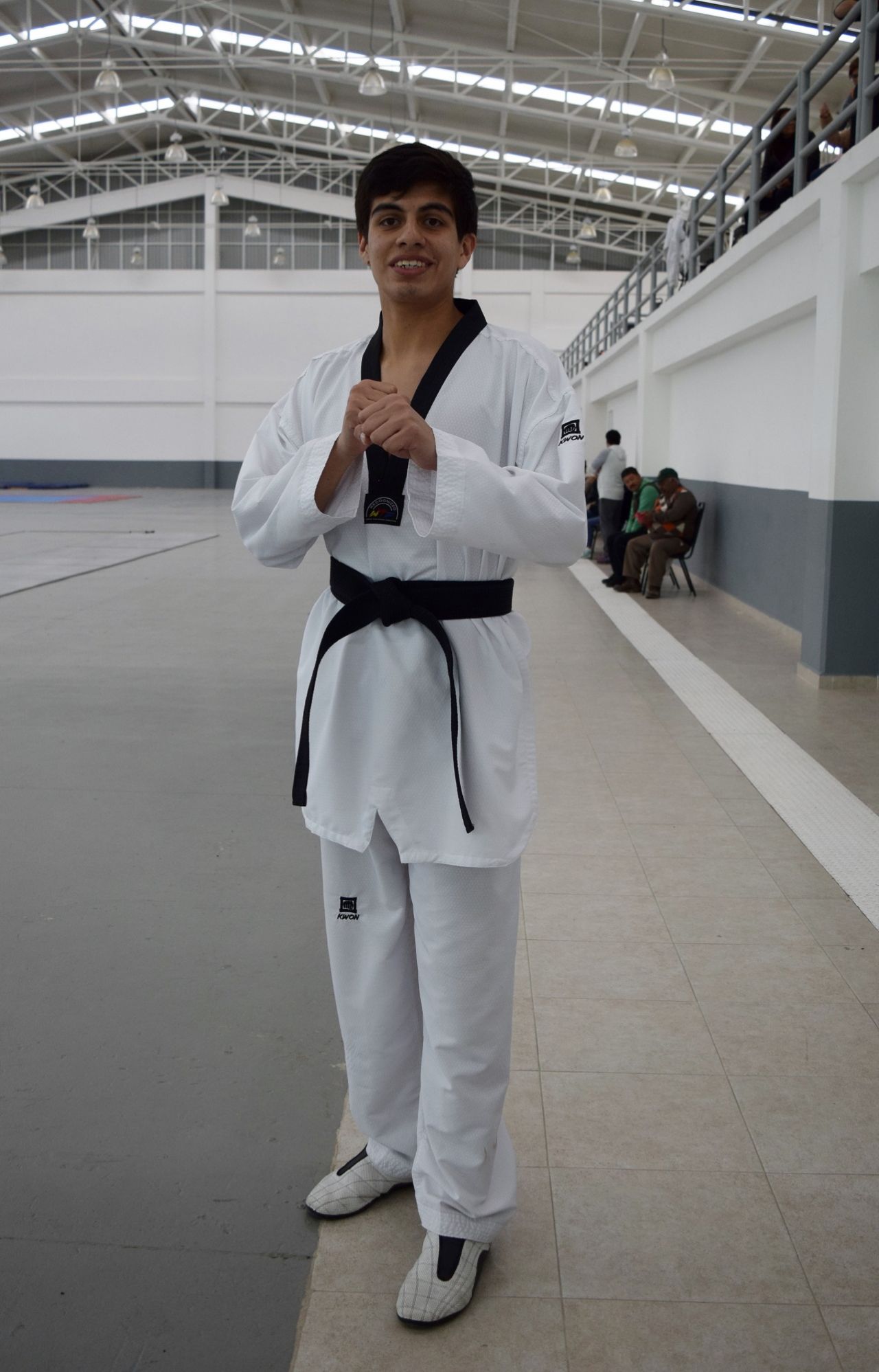 Busca taekwondoín Luis Arturo Vega formar parte de la selección mayor 