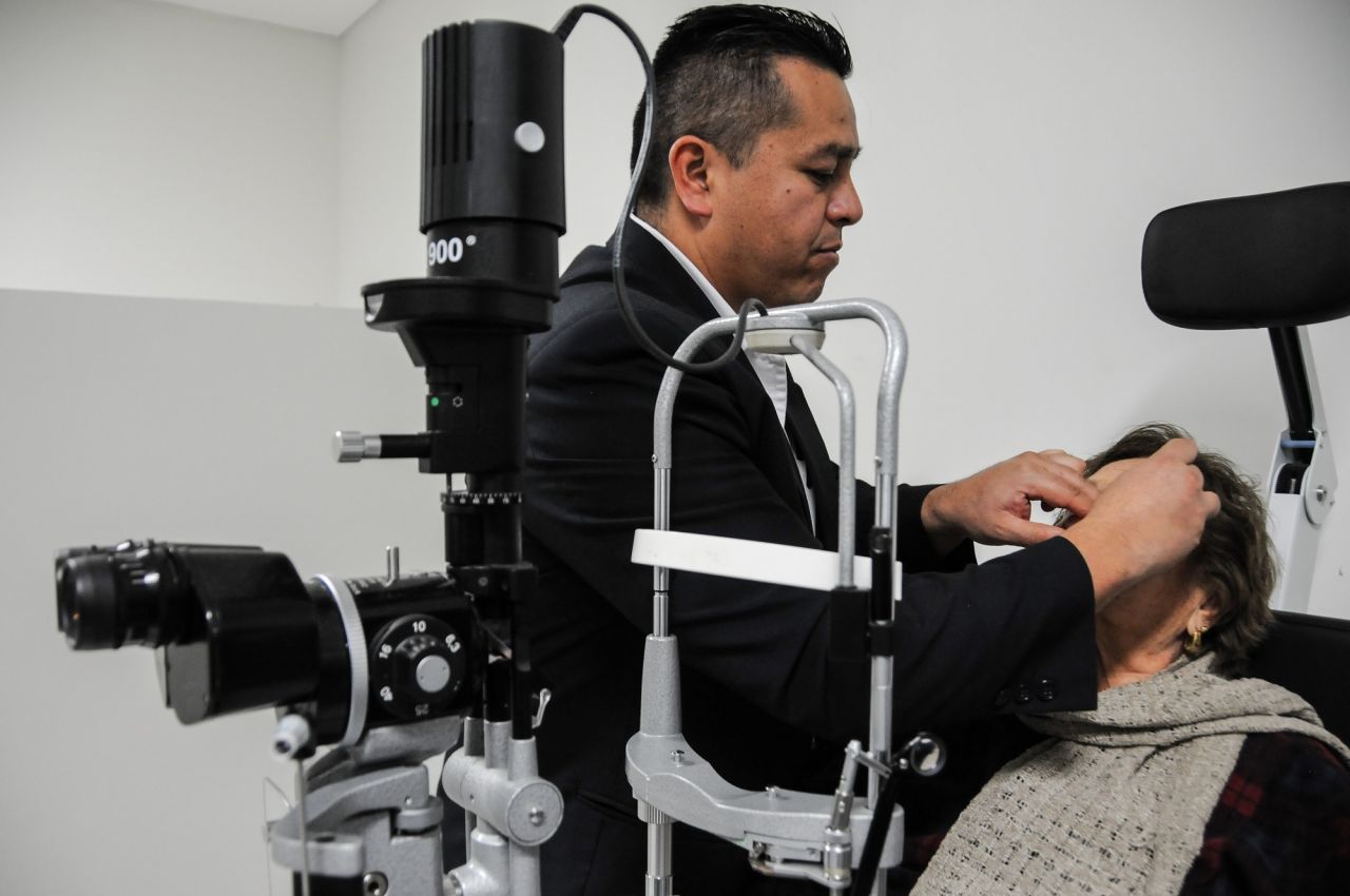 Realiza ISEM campaña de detección de retinopatía diabética 