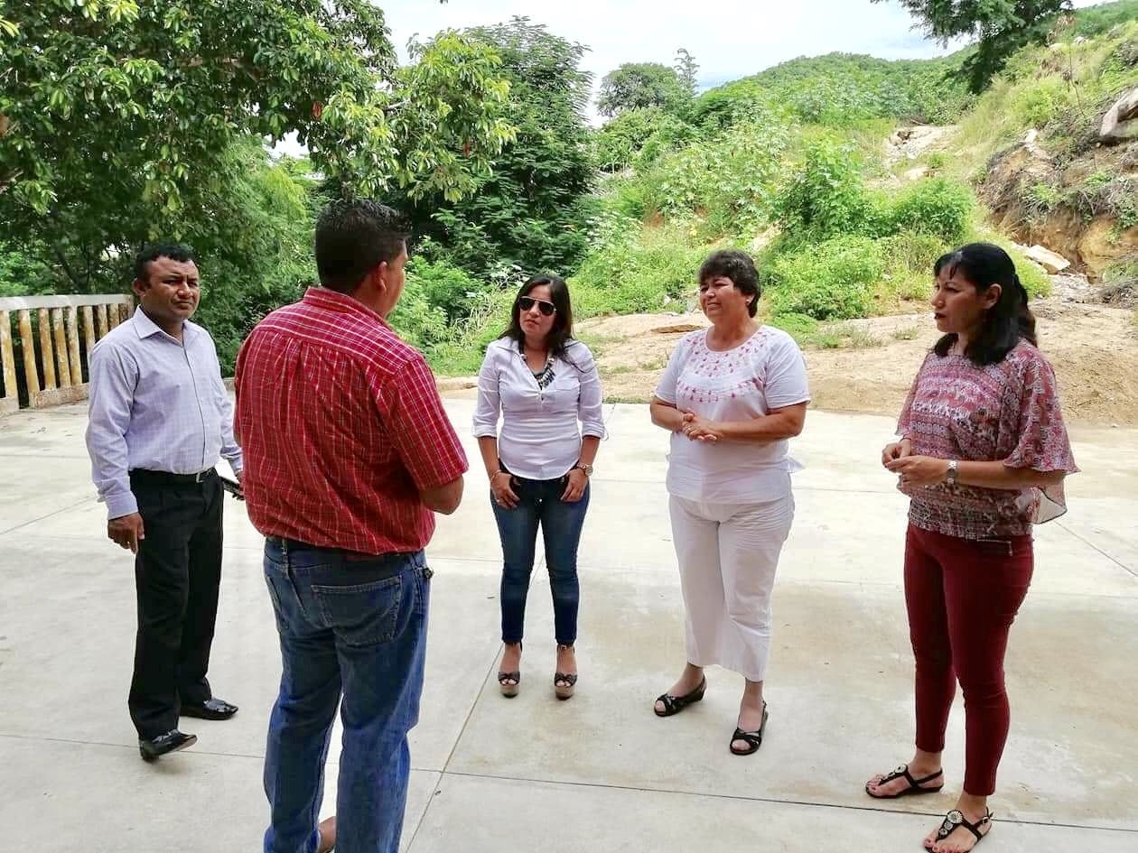 Gestiona Yoloczin Domínguez mejoras en distintas colonias de Acapulco 