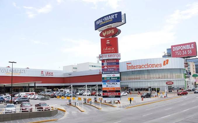 Morena va por eliminar cobro en estacionamientos de centros comerciales en Edomex