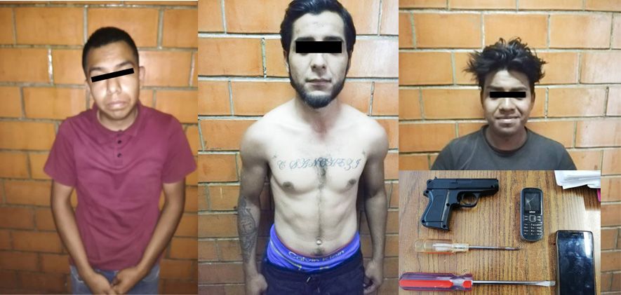 Detienen a tres jóvenes con arma en Chicoloapan