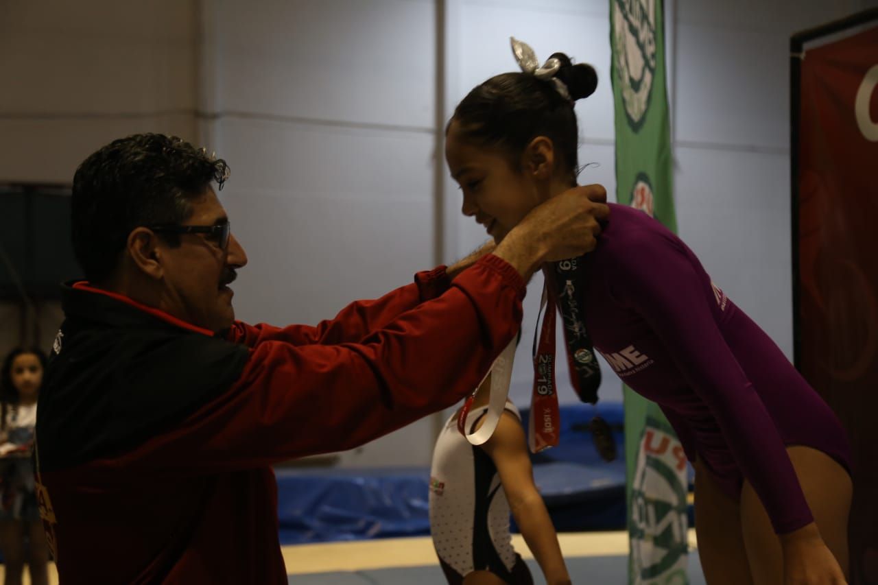 Ahome y Culiacán dominan la gimnasia artística en Olimpiada Estatal 2019