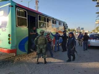 Detienen a 48 personas durante operativo en Tecámac

