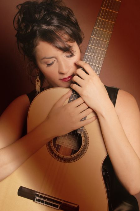Iliana Matos, este miércoles 6 de marzo en el 19º Festival de Guitarra Sinaloa 2019