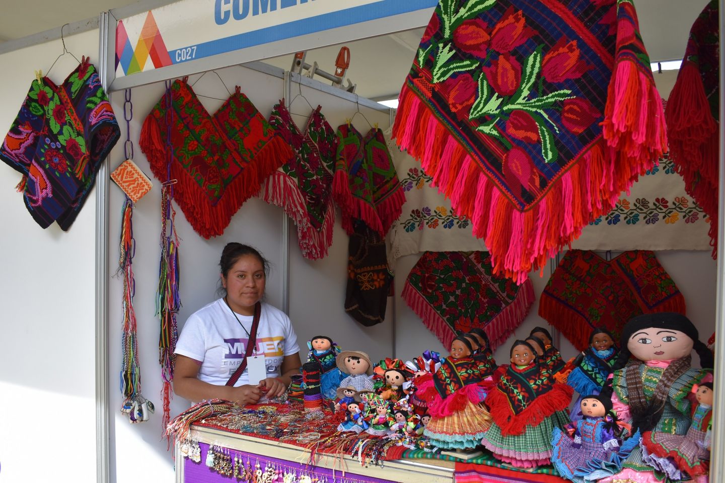 Participan 200 expositoras en expo  mujer 2019, espacio de reconocimiento para las mexiquenses 