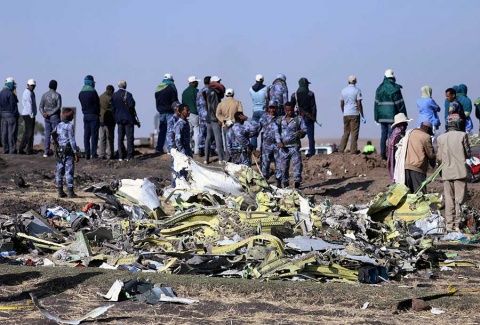 Recuperan caja negra de avión que se estrelló en Etiopía