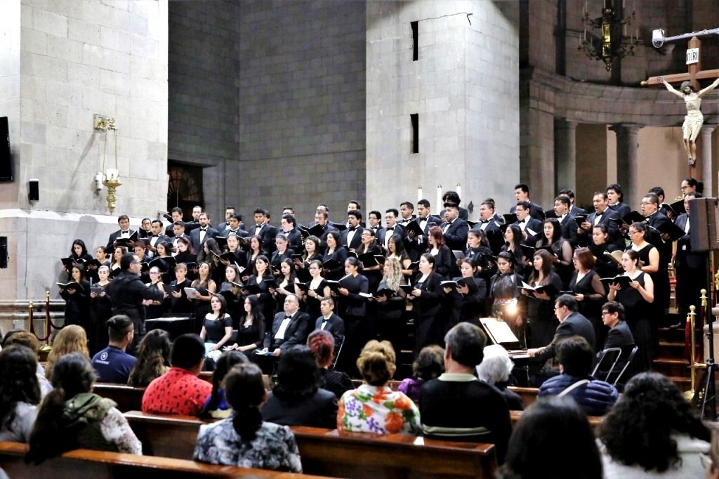 El Coro Polifónico del Edoméx ofrece concierto en la catedral de Toluca