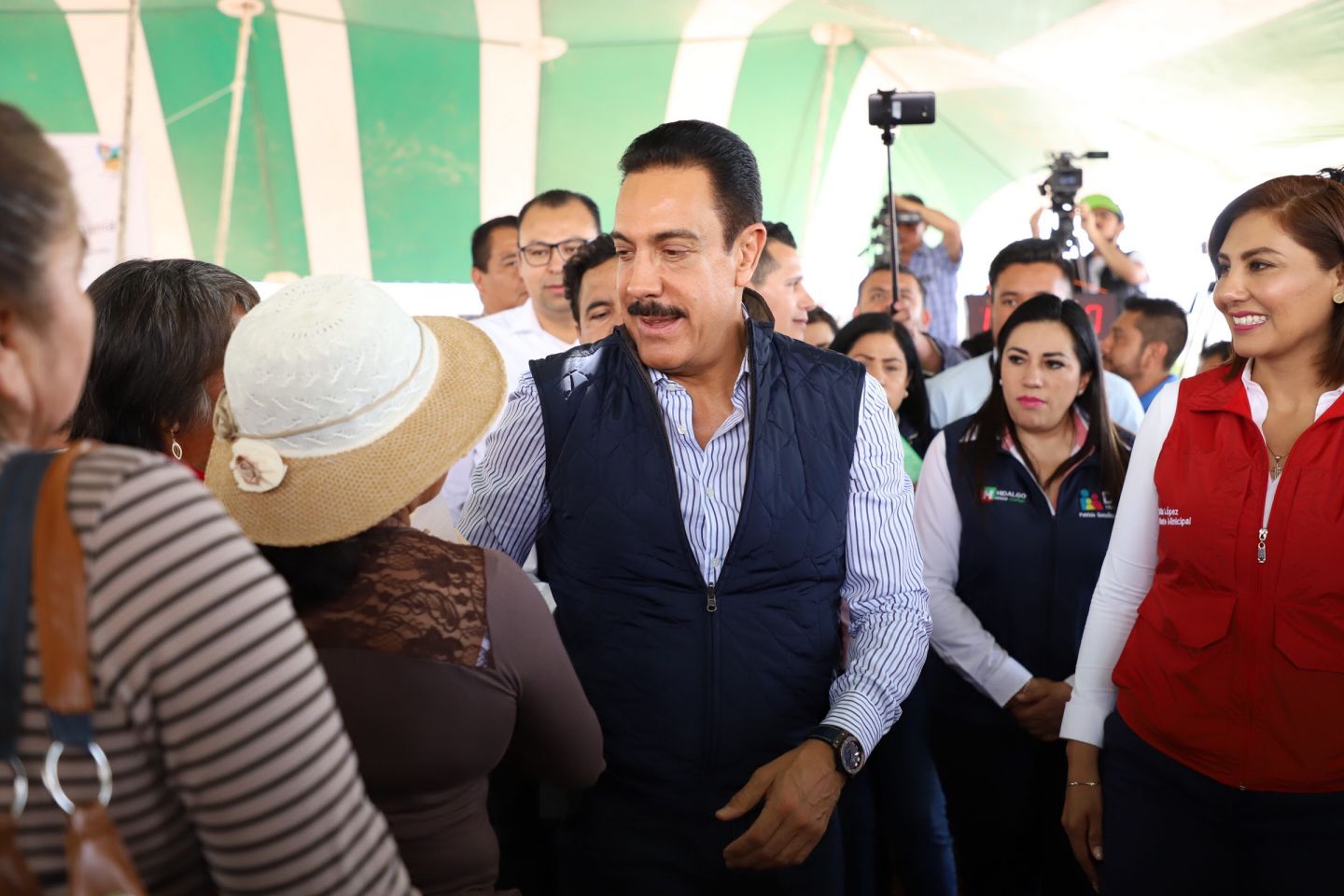 Inaugura Omar Fayad Unidad Básica de Rehabilitación en San Agustín Tlaxiaca