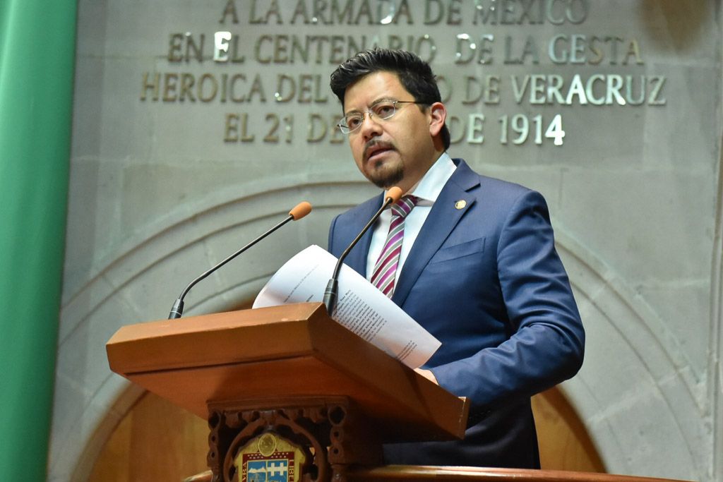  Propone Juan  Carlos Soto  que diputados independientes puedan conformar grupos parlamentarios.