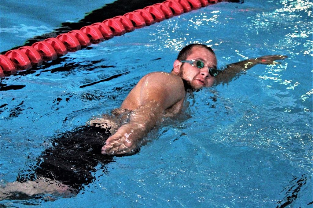 Participa Óscar Castro Reséndiz en World Swimming World Series Indianápolis