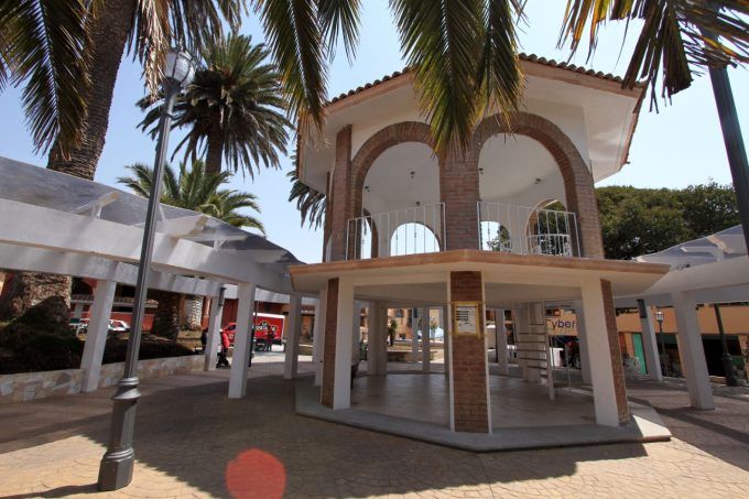 SOP remodela el centro histórico de Villa Victoria para mejorar su imagen urbana