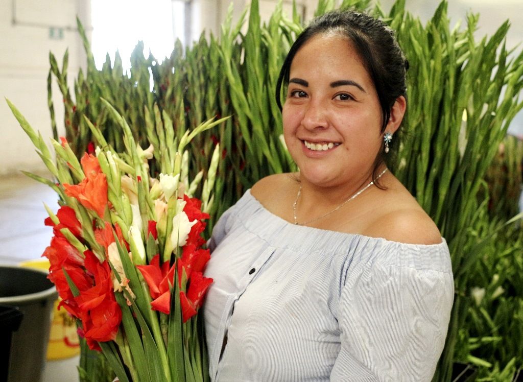 Productores mexiquenses inundan de flores a las mamás este 10 de mayo