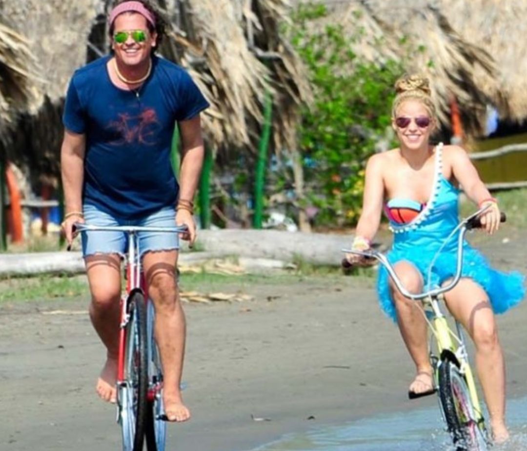 Shakira y Carlos Vives son declarados inocentes de plagio.