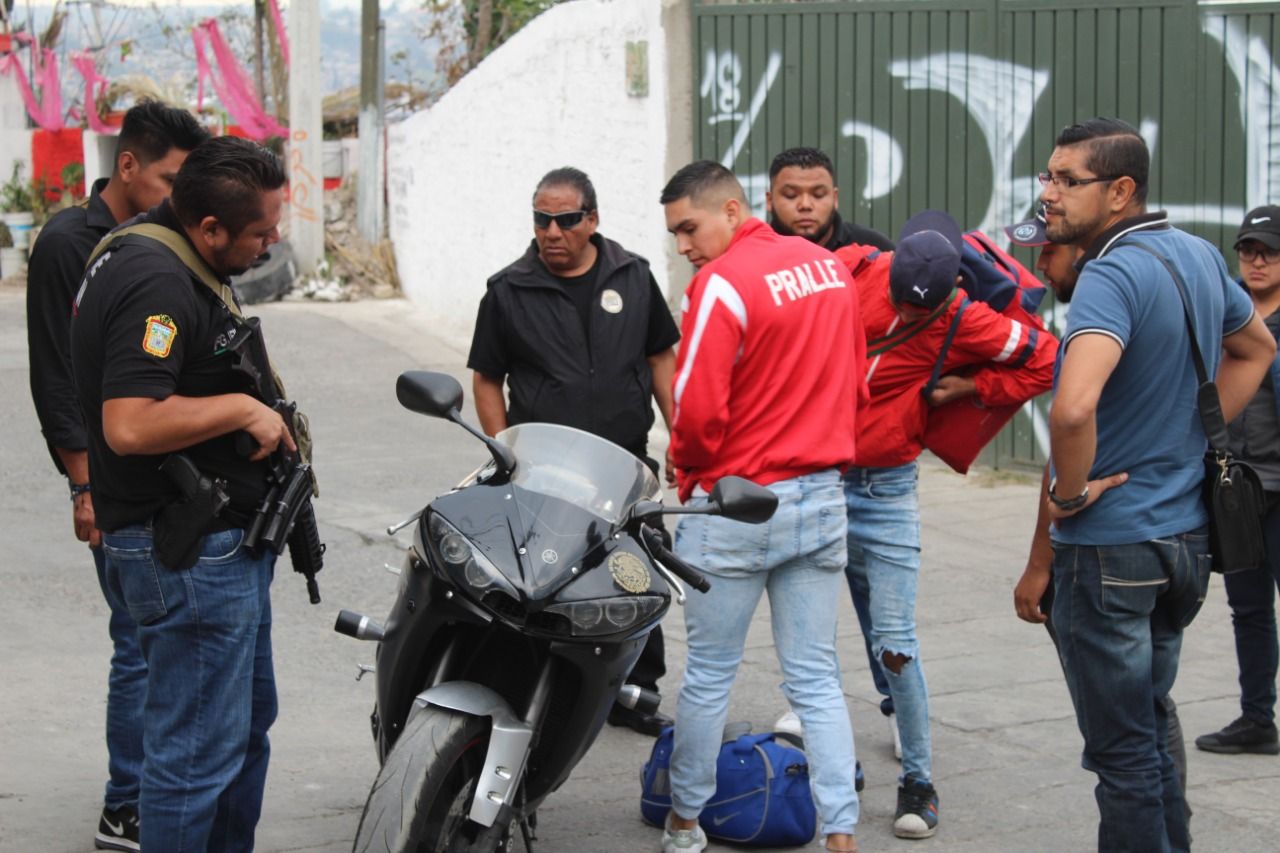 49 detenidos en operativo simultáneo en Atizapán y Nicolás Romero.
